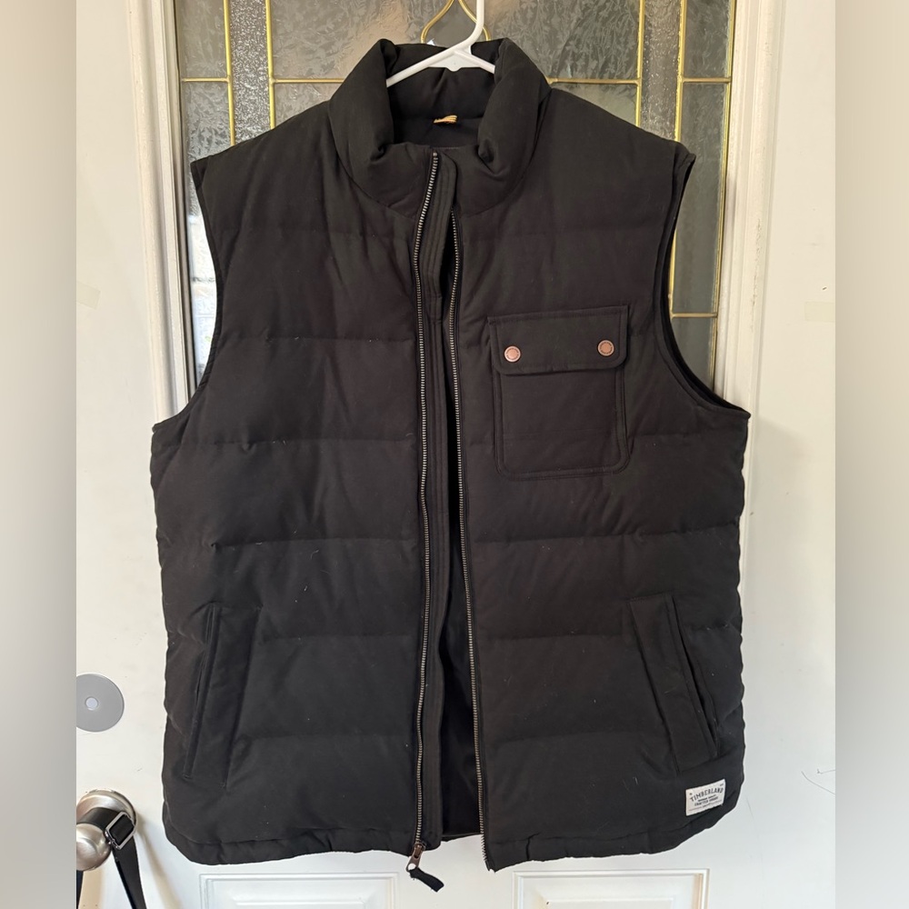 Timberland Men’s Puffer Vest size L - Like New